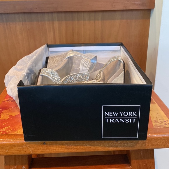 Silver heels - Picture 8 of 9